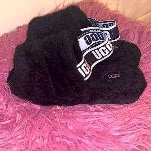 Black Ugg slides